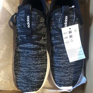 Adidas cloud foam shoes NWT